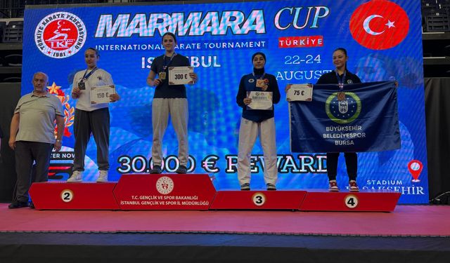 Bursa Büyükşehir Belediyespor madalya avını sürdürüyor
